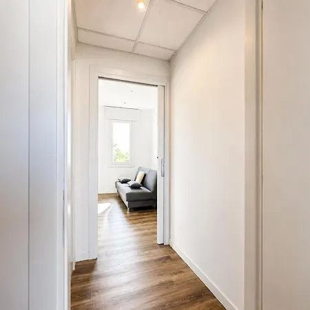 Apartment Gems Summer House -